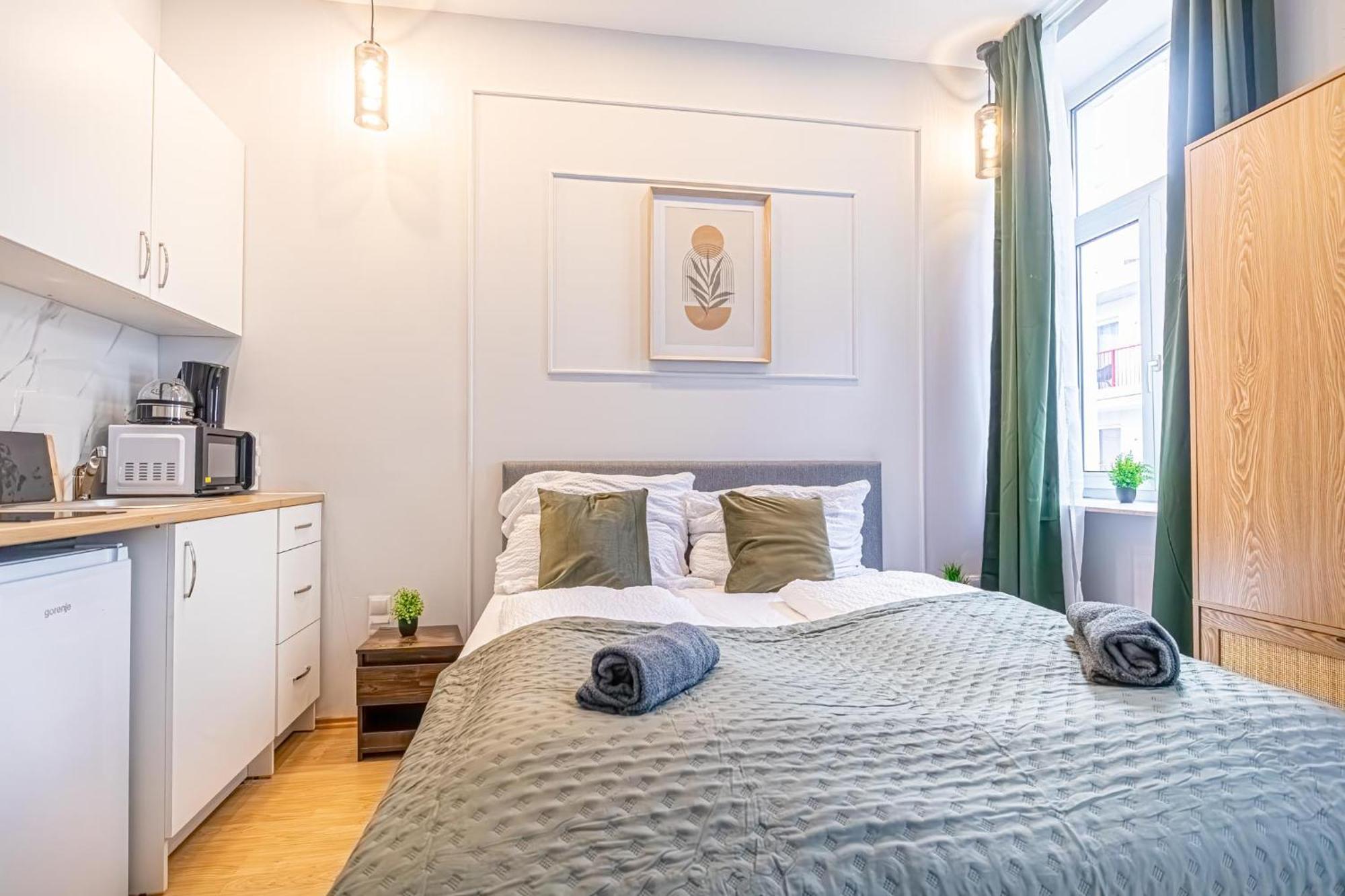 Spacious Shared Apartment Schoenbrunn เวียนนา ภายนอก รูปภาพ
