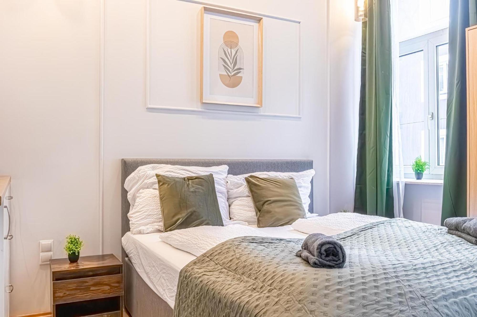 Spacious Shared Apartment Schoenbrunn เวียนนา ภายนอก รูปภาพ