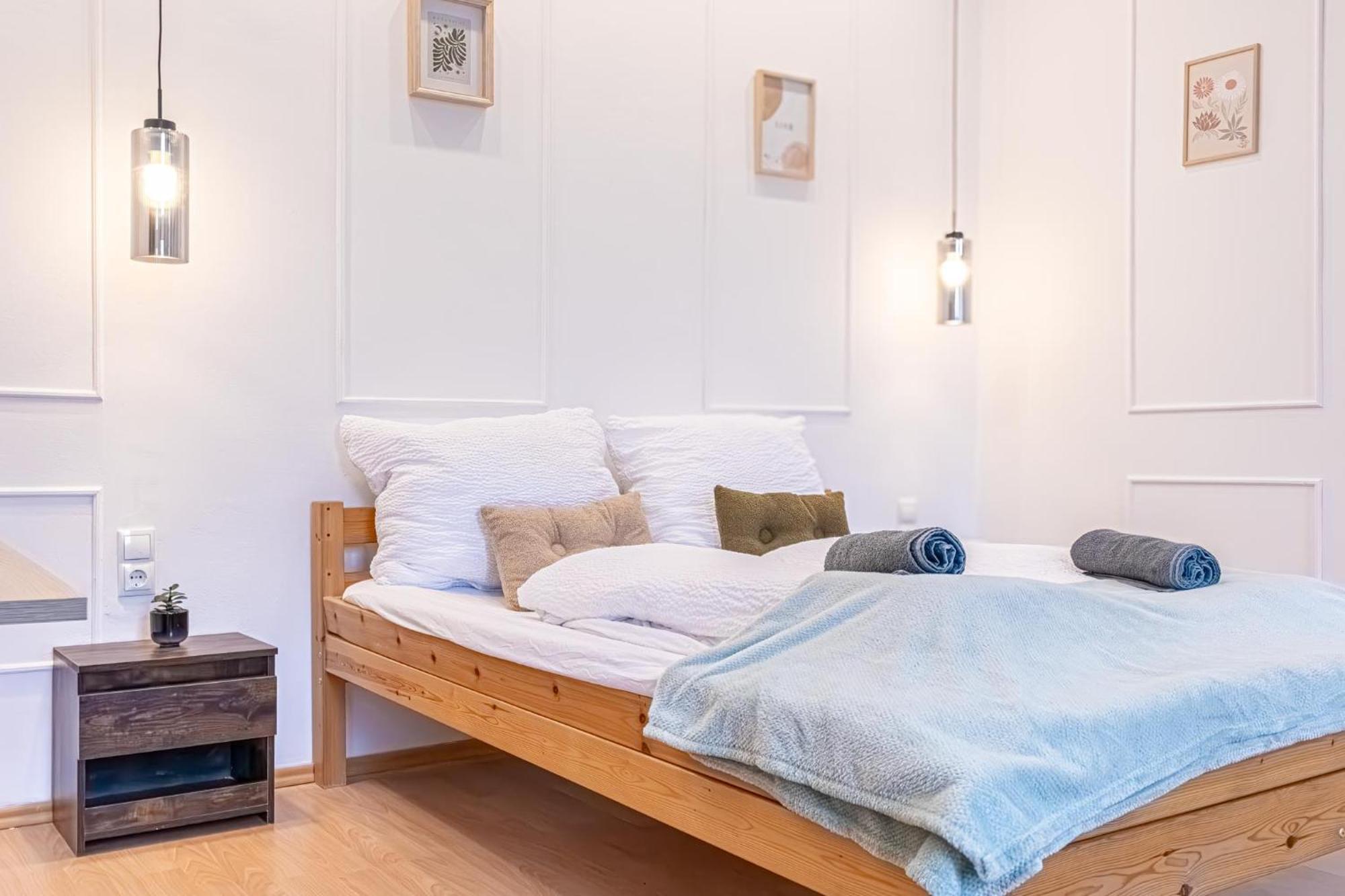 Spacious Shared Apartment Schoenbrunn เวียนนา ภายนอก รูปภาพ