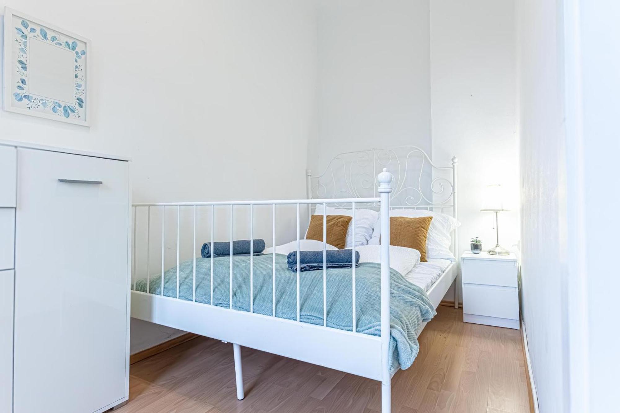 Spacious Shared Apartment Schoenbrunn เวียนนา ภายนอก รูปภาพ